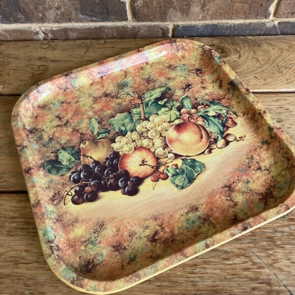 Vintage 1971 Daher Decorated Ware Fruit Motif Serving Tray - Picture 3 of 6